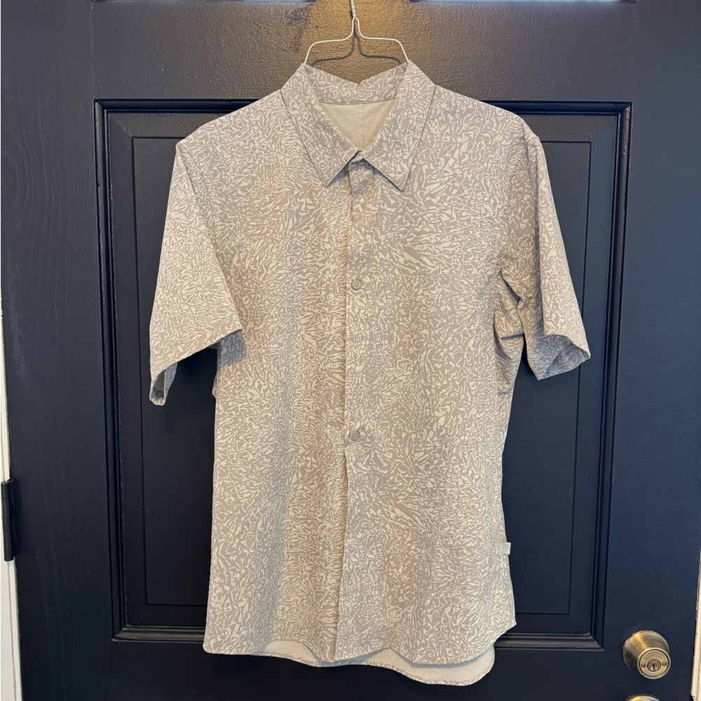 Lululemon Airing Easy Short-Sleeve Shirt